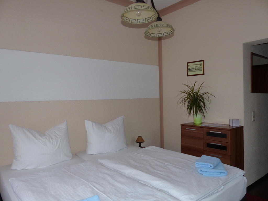 ארטרן Hotel Friedchen Mit Eigener Fleischerei מראה חיצוני תמונה