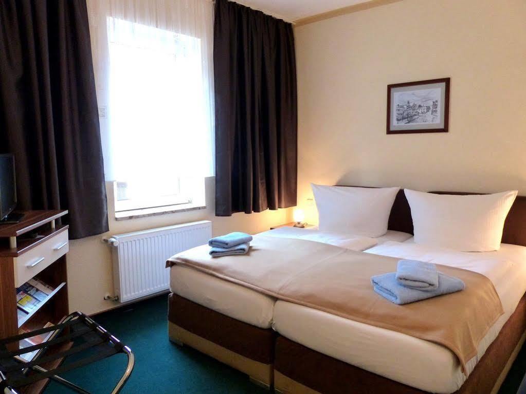 ארטרן Hotel Friedchen Mit Eigener Fleischerei מראה חיצוני תמונה